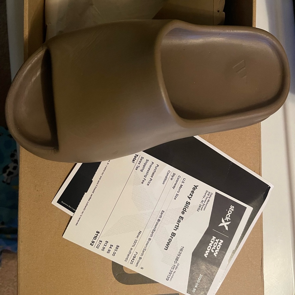 Yeezy Slides